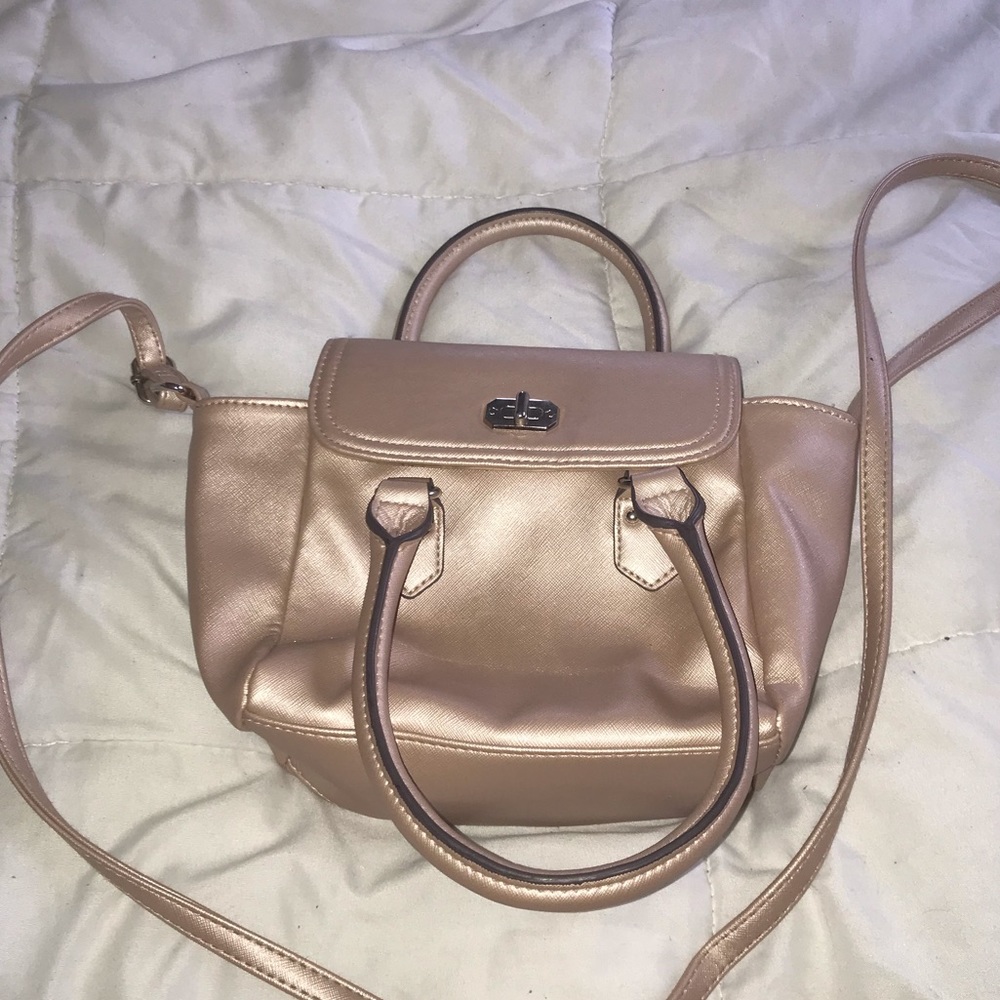 Crossbody bag